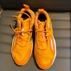 Adidas Exhibit A Basketball shoe